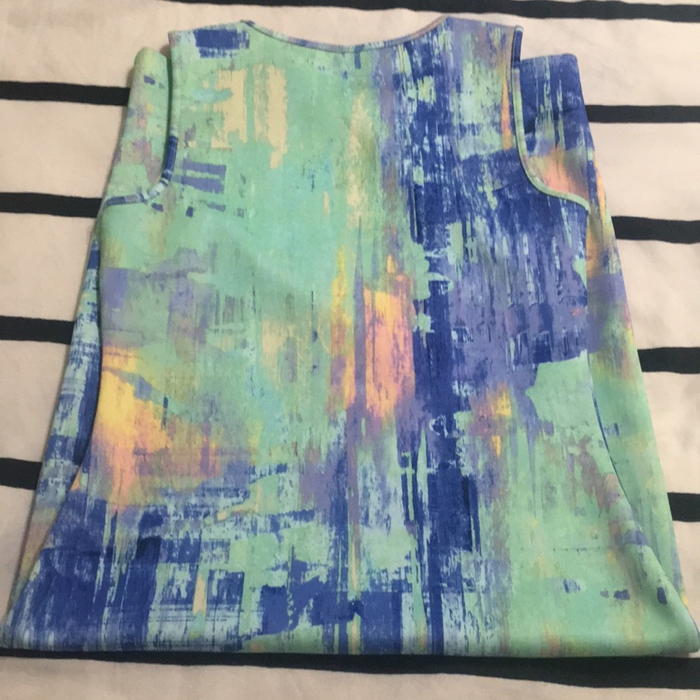 Dress - Picture 3 of 6